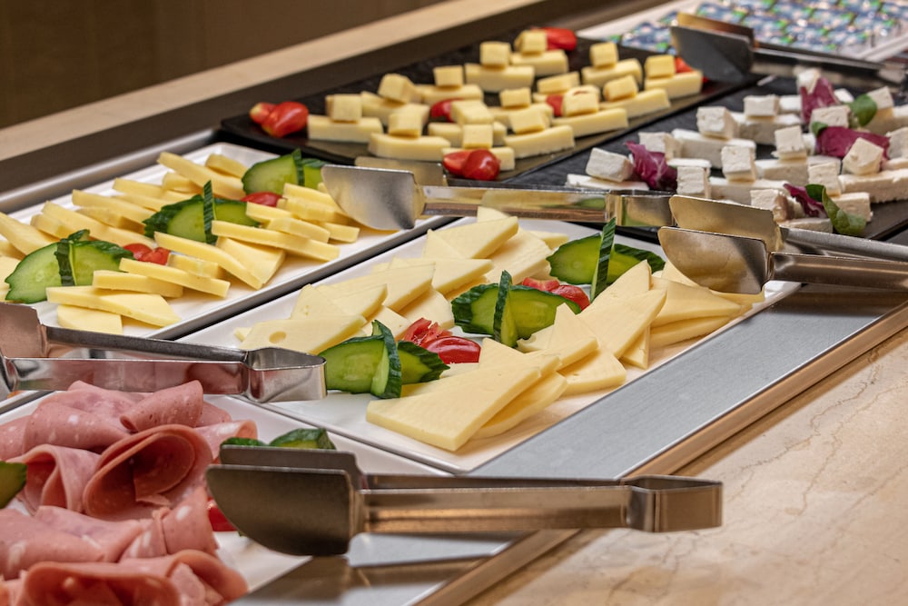 מזון ומשקאות