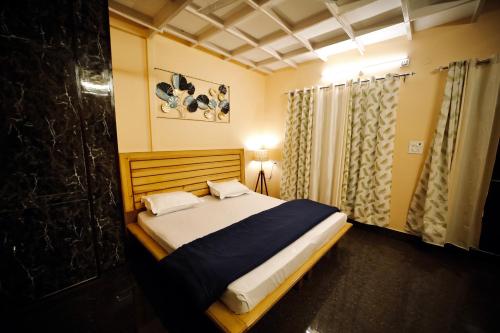 The Location A Penthouse - last minute hotel in Dehra Dun