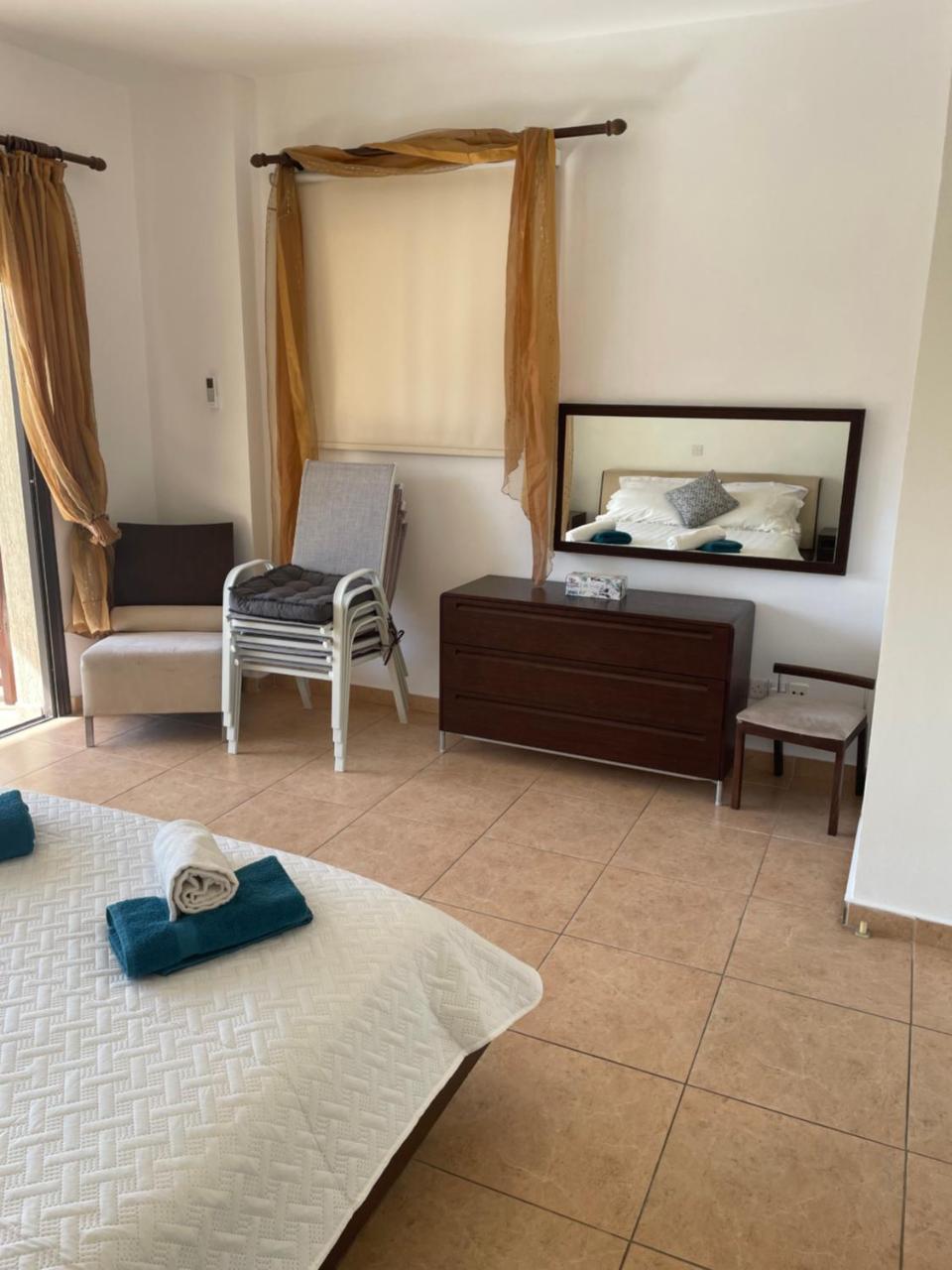 Pool side 2 Bedroom Queens gardens Complex