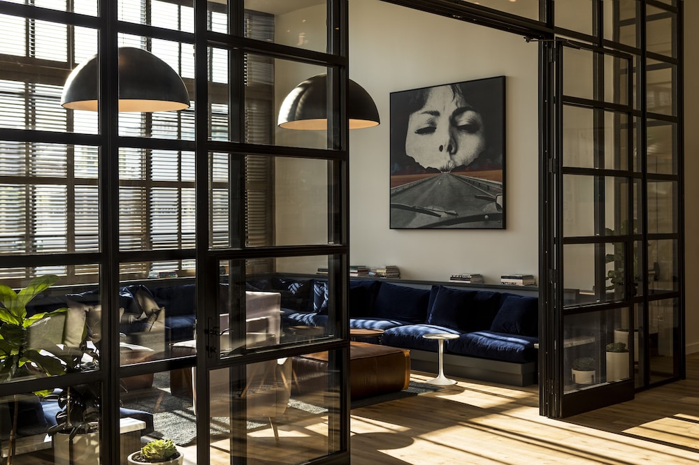 Kimpton Everly Hotel Hollywood an IHG Hotel - photo 2