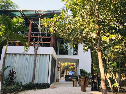 Villa Yaakun — 4-Star Luxury Hotel in Tulum, Mexico