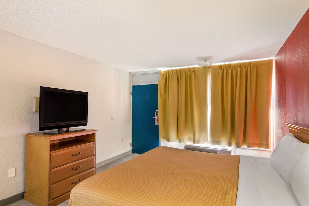 Magnuson Sugarbush Inn - photo 15