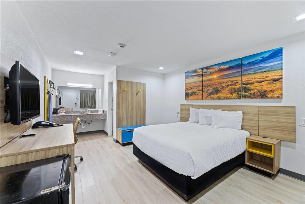 Days Inn by Wyndham McKinney - photo 30