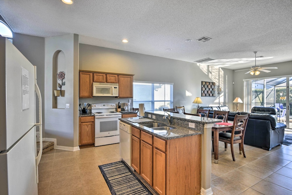 10 Mi to Disney Resort Home with Pool and Spa - photo 7