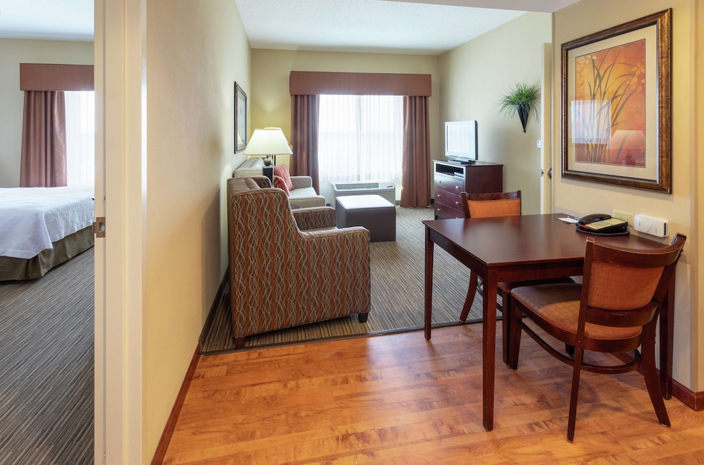 Homewood Suites by Hilton Minneapolis St. Paul New Brighton - photo 20