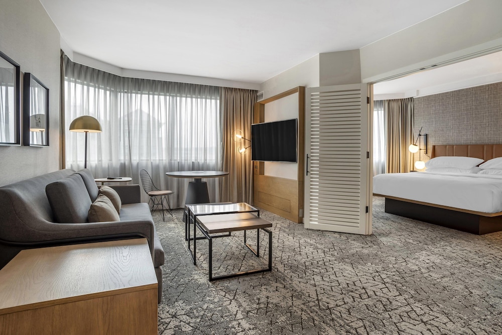 Sheraton Suites Wilmington Downtown - photo 15