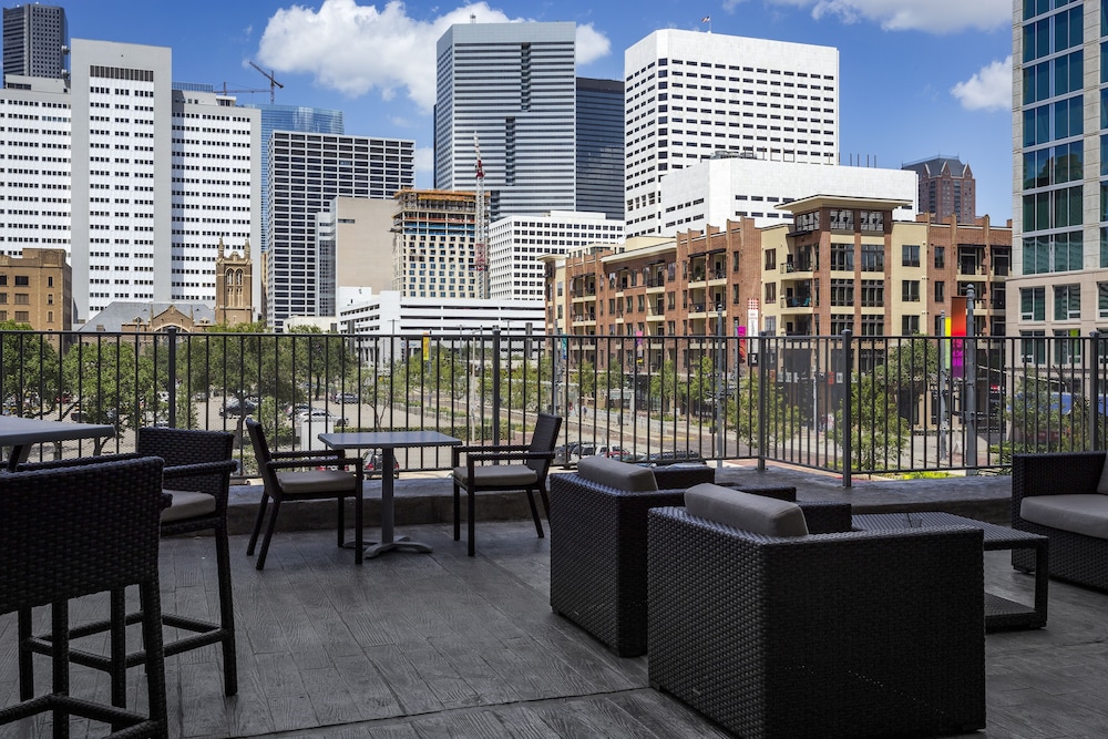 Holiday Inn Houston Downtown by IHG - photo 65