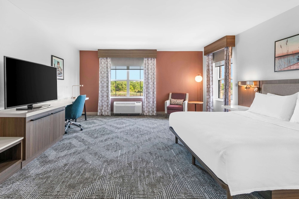 Hilton Garden Inn Suffolk Riverfront - photo 25