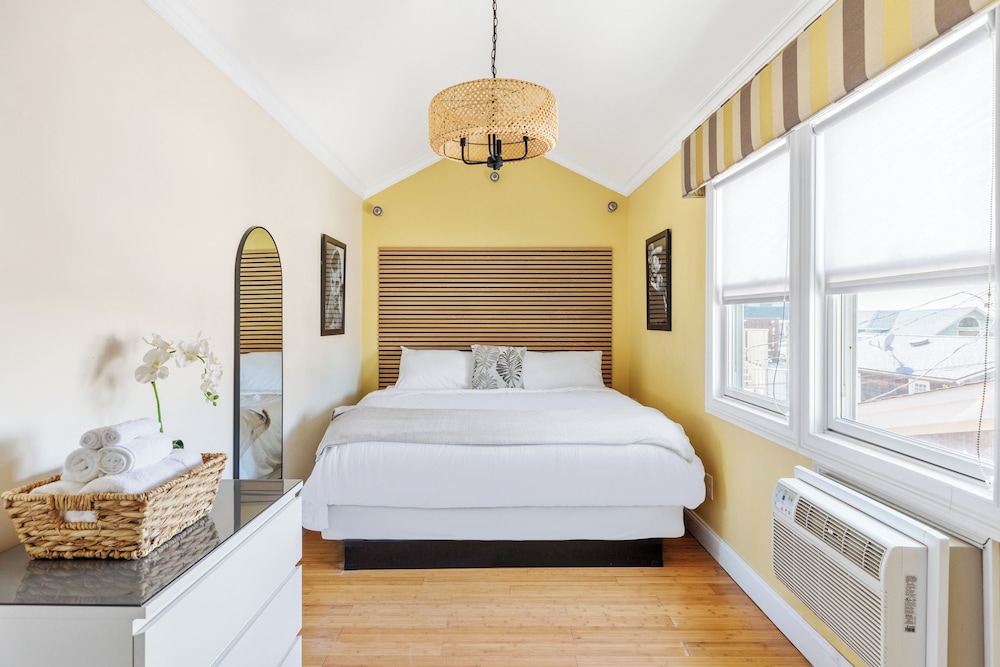 The Palms Hotel Fire Island - photo 12
