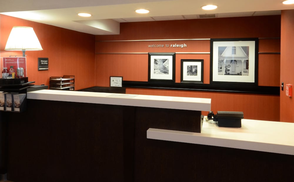 Hampton Inn Raleigh Capital Blvd. North - photo 3