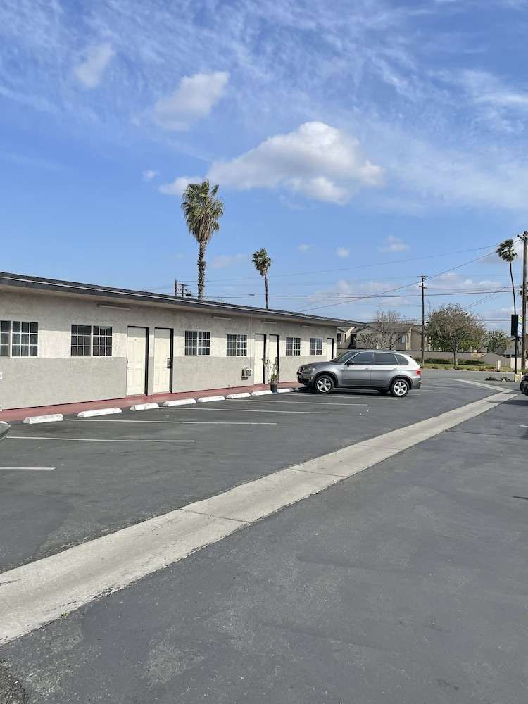 Rancho Motel - photo 9