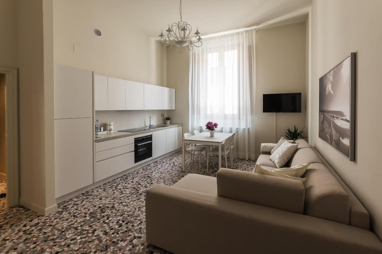Alighieri Theatre Charming Suite — 4-Star Luxury Hotel in Ravenna, Italy