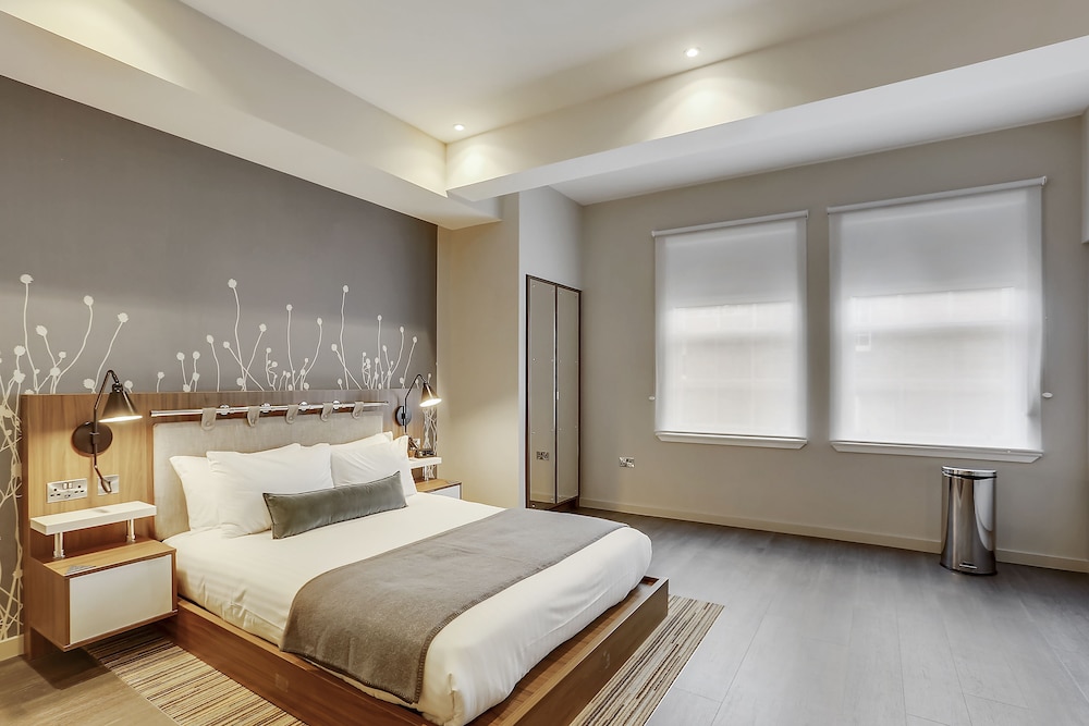 Heeton Concept Aparthotel Edinburgh Queen Street — 4-Star Luxury Hotel in Edinburgh, United Kingdom