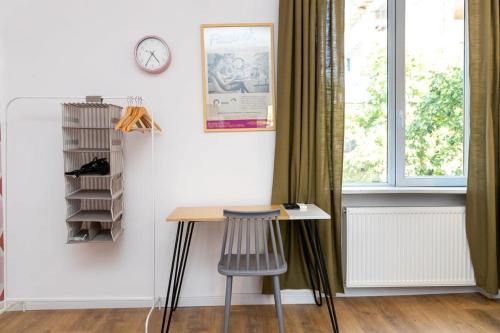 Central Vera Studio Ideal for 3 By Wehost