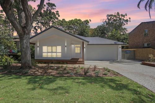 The Beach Nest in Hawks Nest, Australia