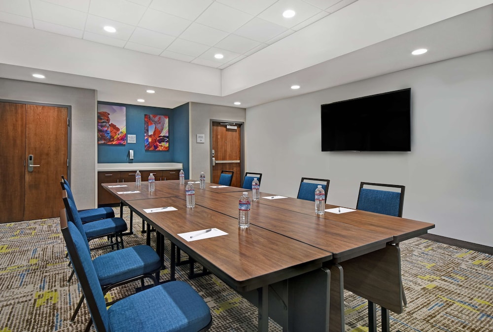 Hampton Inn Las Vegas Strip South NV - photo 41