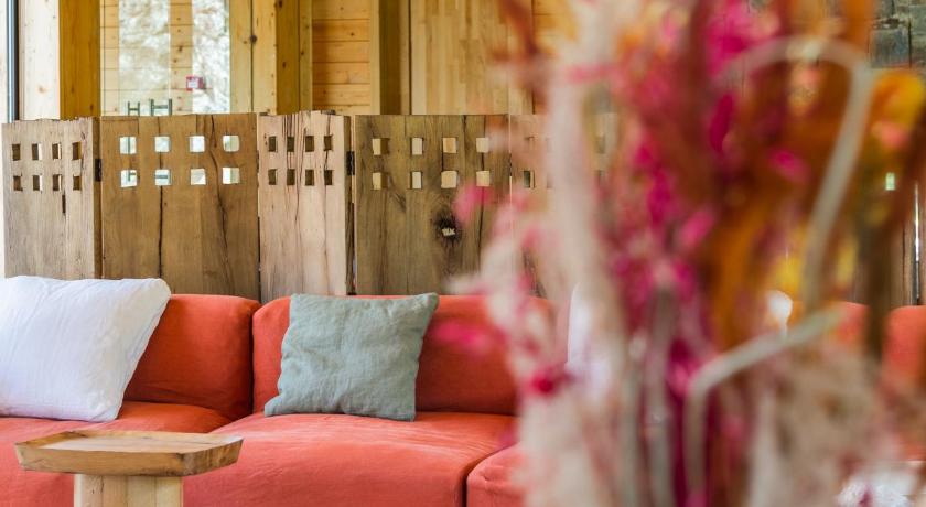 Sami Mta Chalet