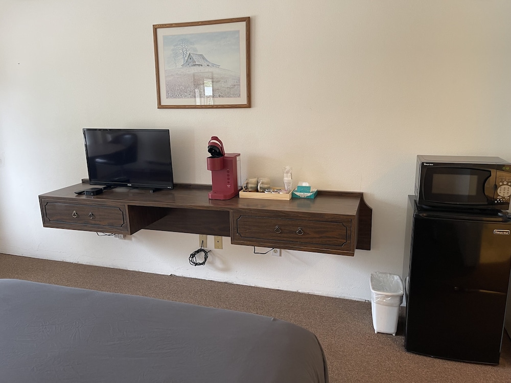Kootenai Valley Motel - photo 46