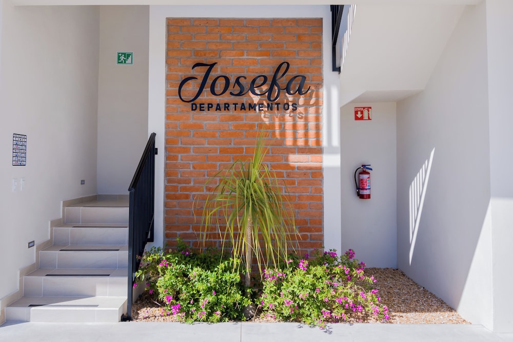 Josefa Suites — La Paz — photo 2