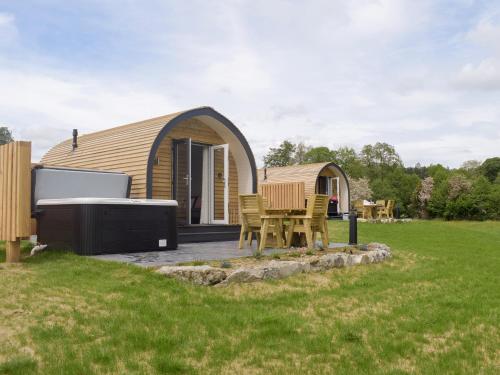 Cain Pod Vip — hotel in Llanfyllin