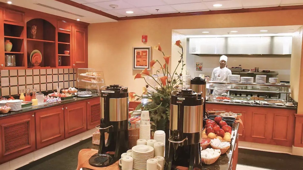 Hilton Garden Inn Sioux Falls South - photo 36