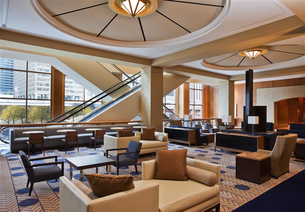 Sheraton Grand Chicago Riverwalk - photo 2