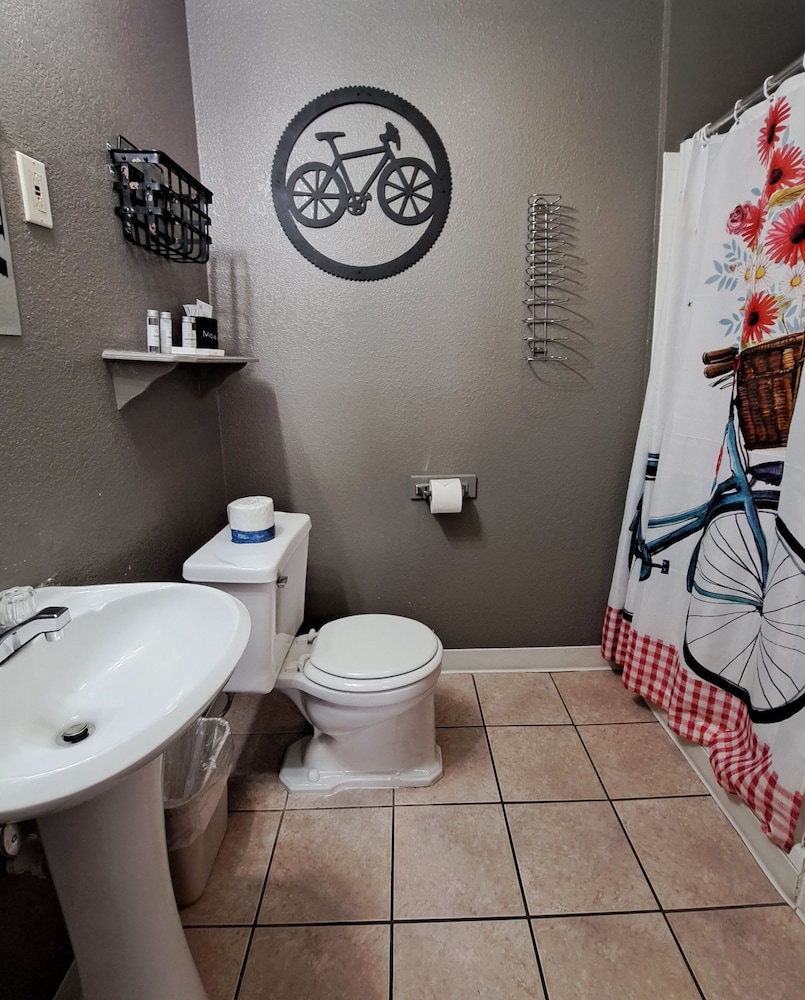 Buffalo Lodge Bicycle Resort - photo 156