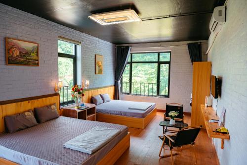 Brick Hotel - carbon neutral hotel in Unknown City