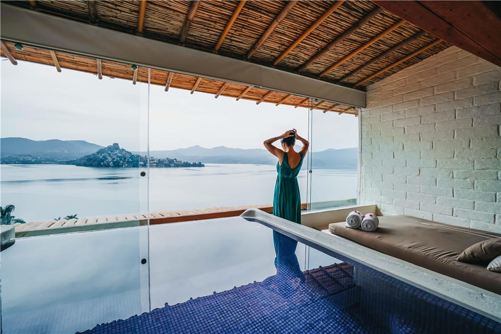 El Santuario Resort Lake View