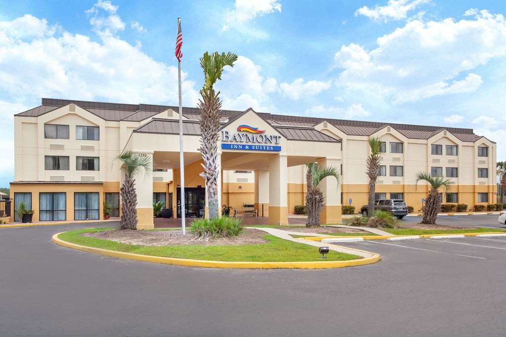 Baymont by Wyndham Saraland - photo 2
