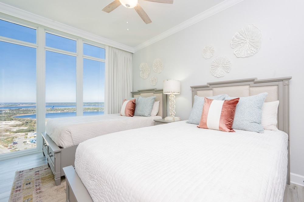 Phoenix Gulf Towers 2605 4 Bedroom Condo - photo 10