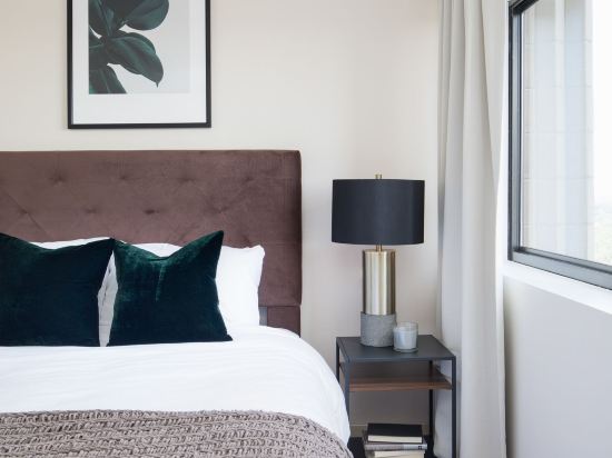 Smart 2BR in Brighton by Sonder - photo 11