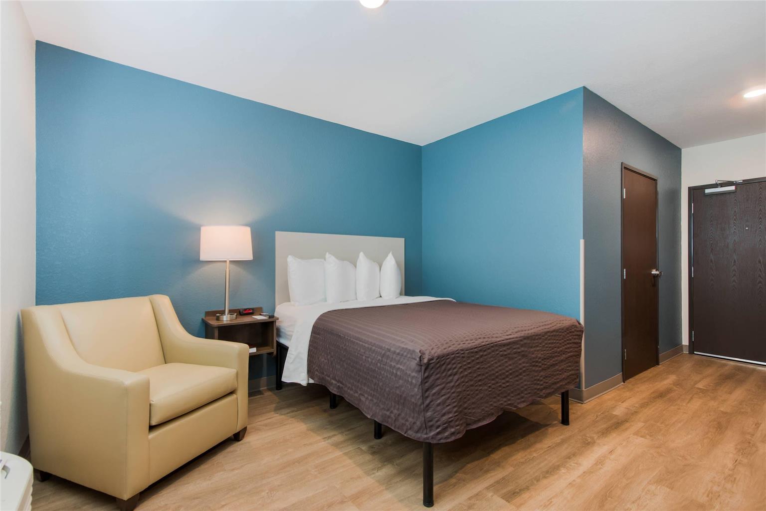 WoodSpring Suites Tamarac - photo 11