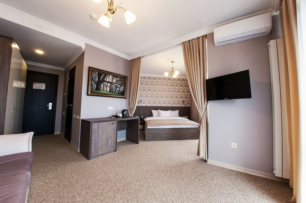Old Garden Hotel - last minute hotel in Batumi