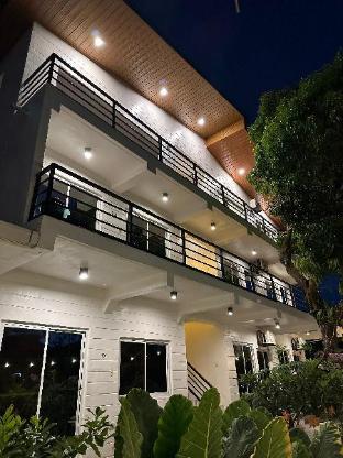 Location One Eighty 15004102 — La Union