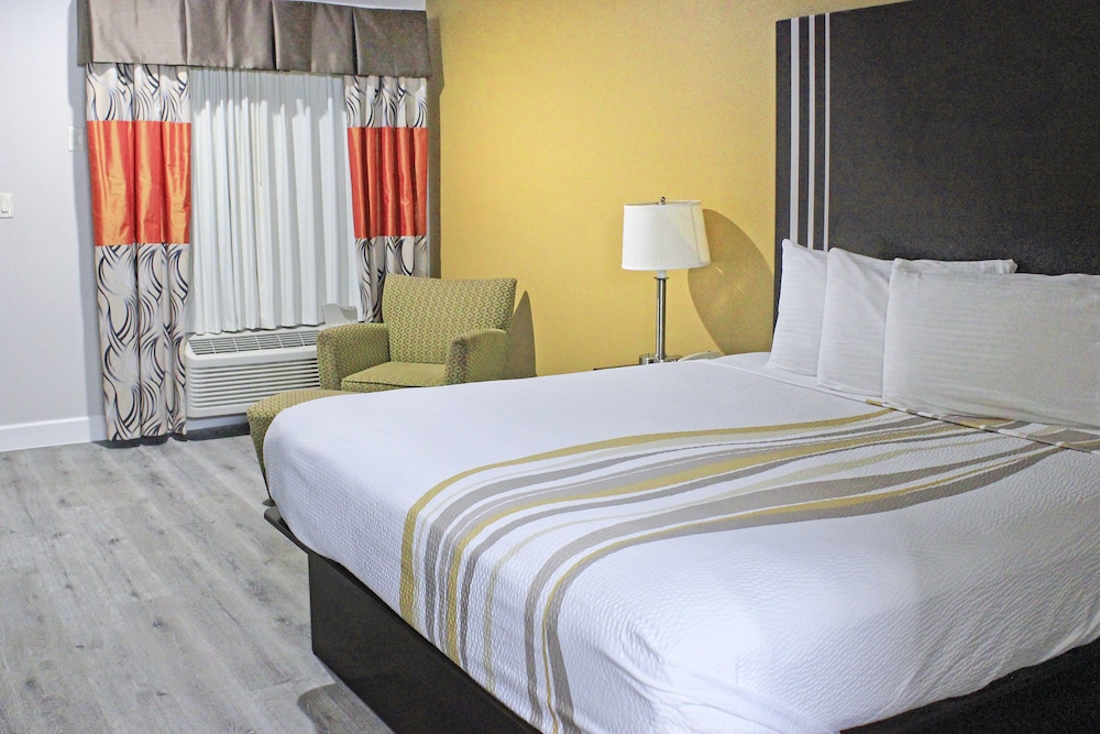 Palacio Royale Inn Houston NW Beltway 8 - photo 7