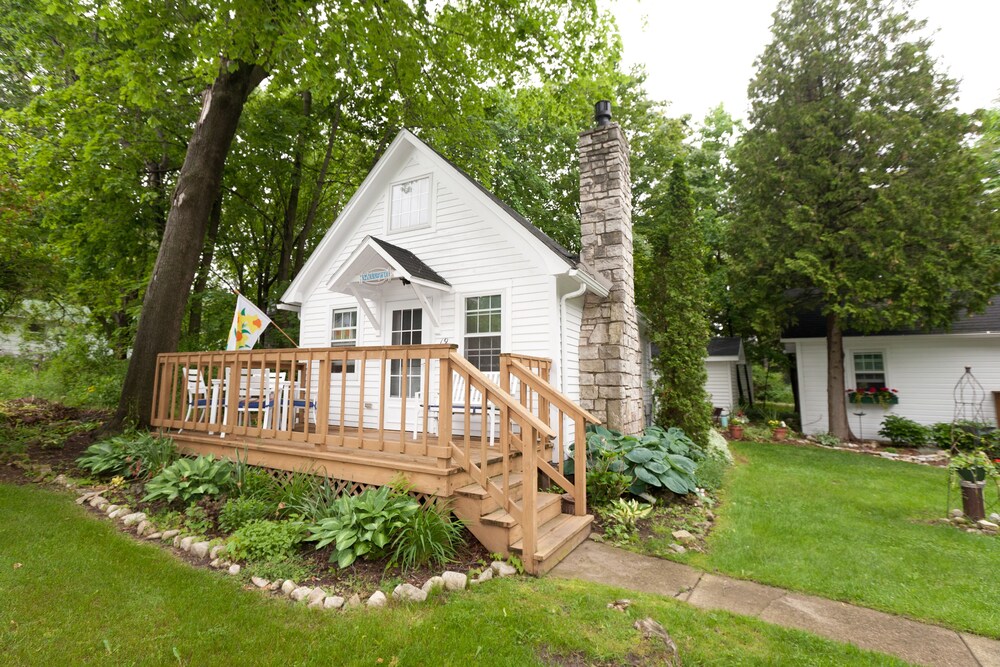 Cedar Court Inn - photo 2