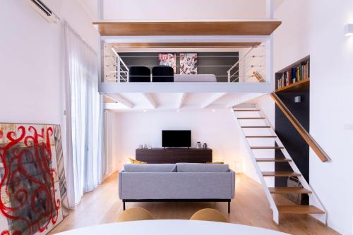 Oliveri Vintage House at Politeama — 4-Star Luxury Hotel in Palermo, Italy