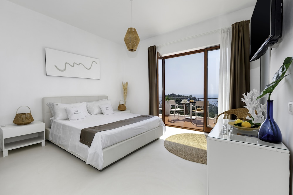 Villa Marianna — 4-Star Luxury Hotel in Massa Lubrense, Italy