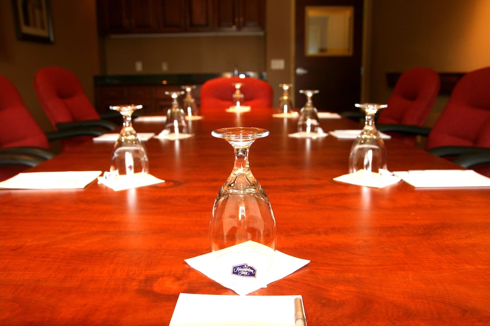 Hampton Inn by Hilton Lincoln - photo 39