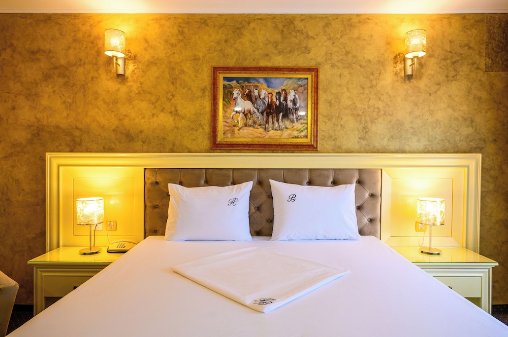 Hotel Bulevard — 4-Star Luxury Hotel in Constanta, Romania