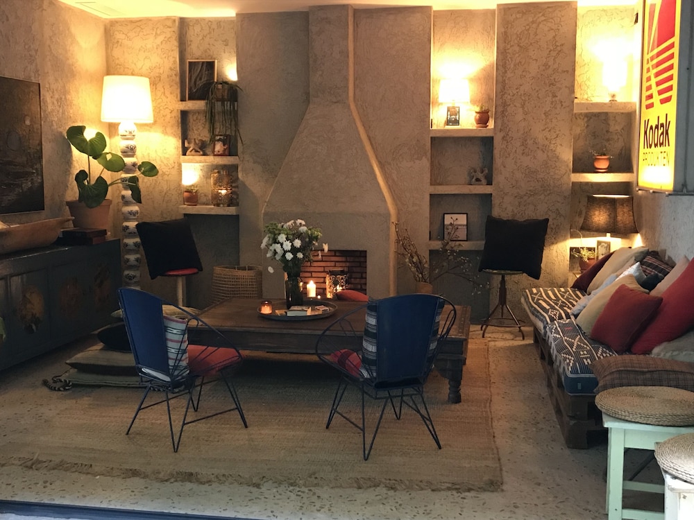 Kook Hotel Tarifa — carbon neutral stay, Tarifa