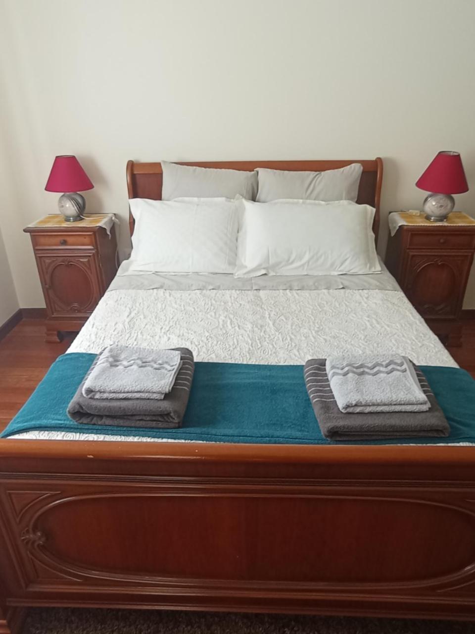 Casa Senhora Da Veiga — 4-Star Luxury Hotel in Vila Nova De Foz Coa, Portugal