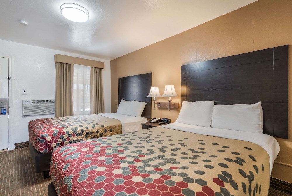 Rodeway Inn Flagstaff Downtown - photo 27