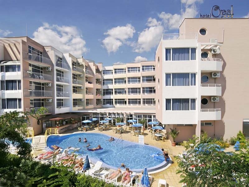 Opal - carbon neutral hotel in Primorsko
