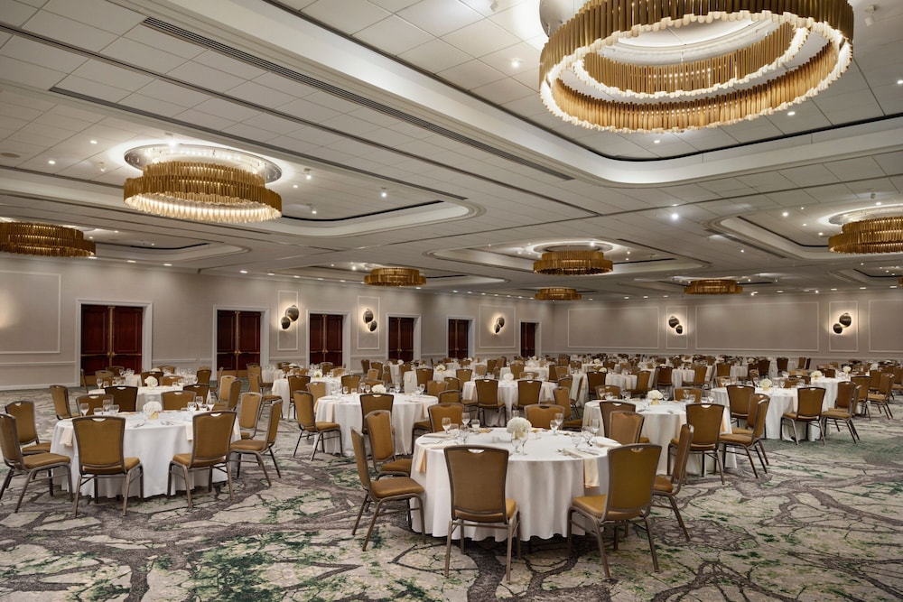 Teaneck Marriott at Glenpointe - photo 39