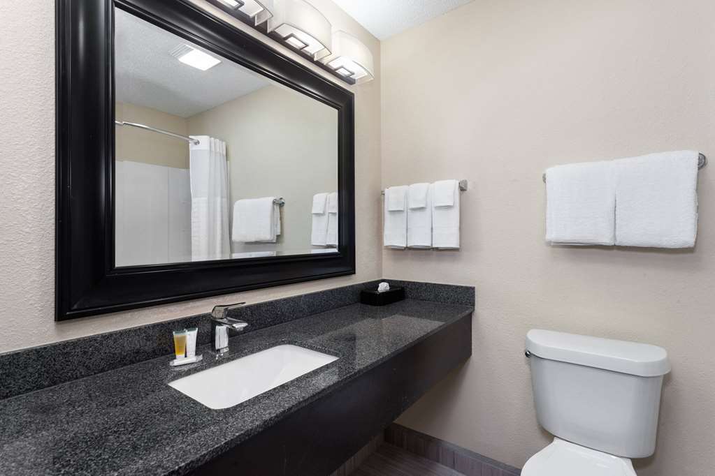 Super 8 by Wyndham Copley Akron - photo 24