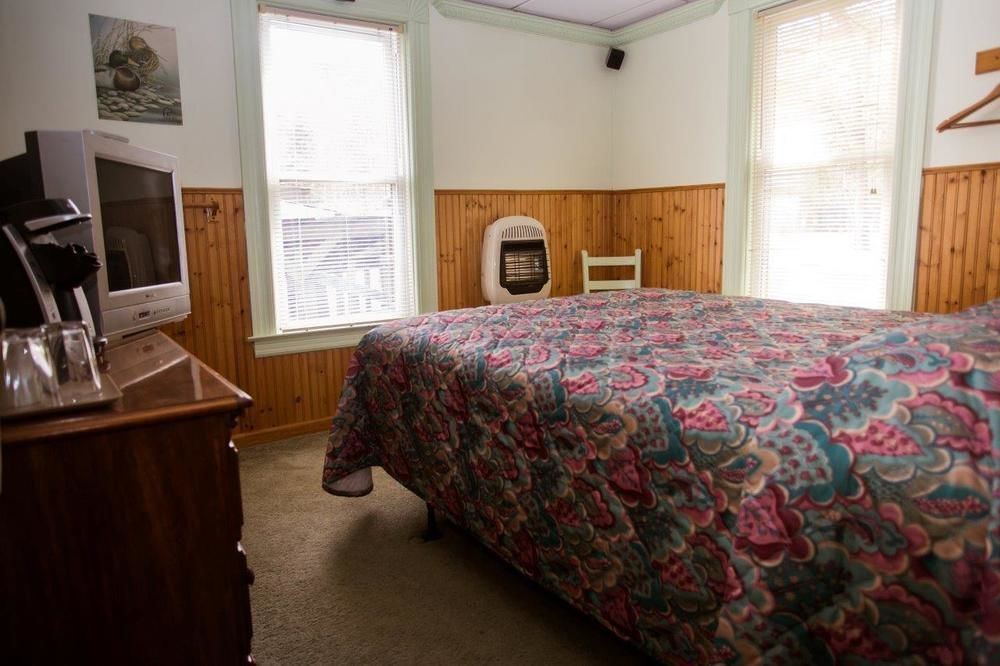 The Big Moose Inn - photo 4