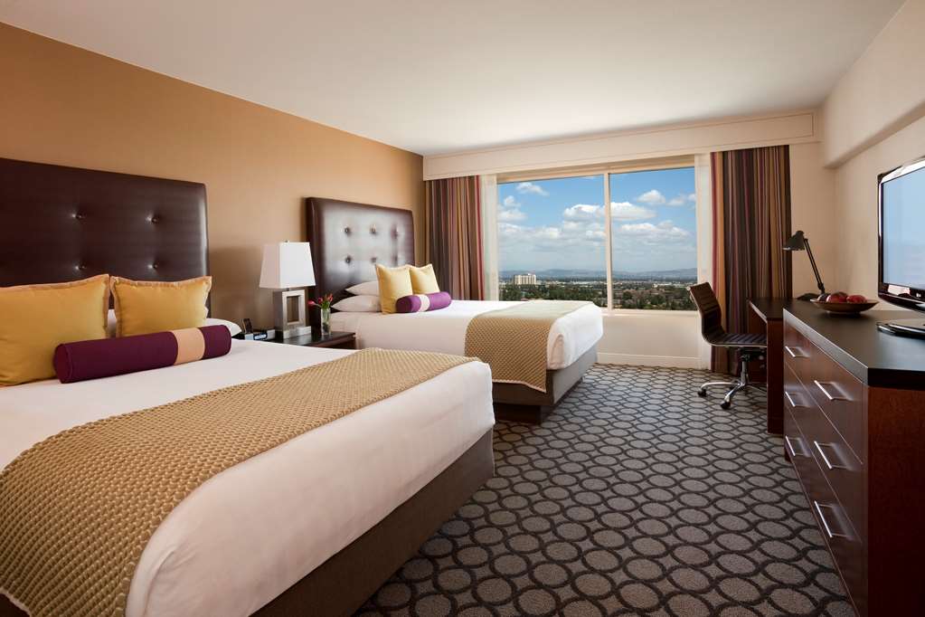 Hyatt Regency Orange County - photo 37