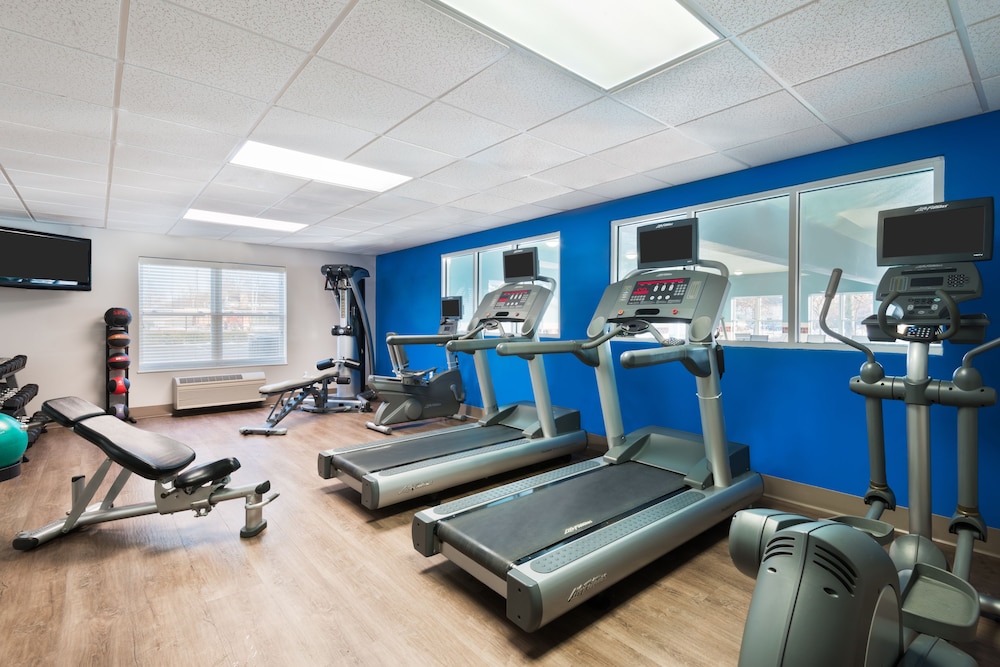 Holiday Inn Express & Suites Columbus Airport East by IHG - photo 33